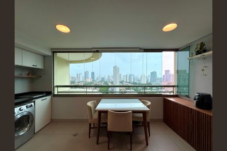 Apartamento à venda com 64m², 2 quartos e 1 vagaVaranda 