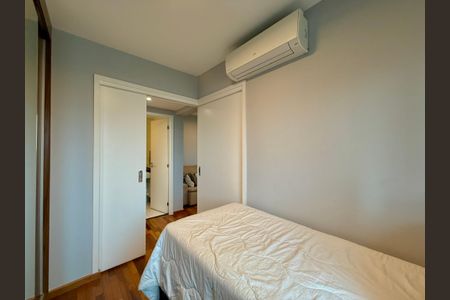 Apartamento à venda com 64m², 2 quartos e 1 vagaQuarto 2