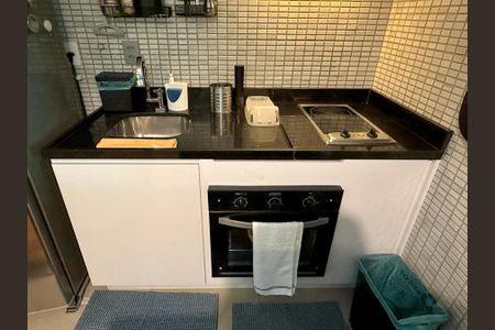 Apartamento à venda com 64m², 2 quartos e 1 vagaCozinha 
