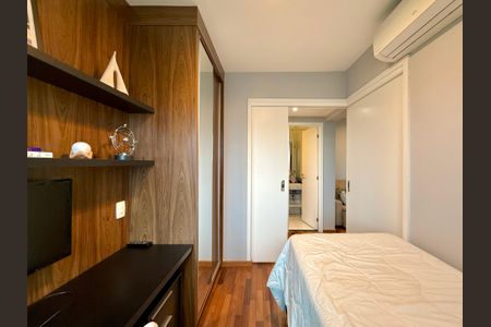 Apartamento à venda com 64m², 2 quartos e 1 vagaQuarto 2