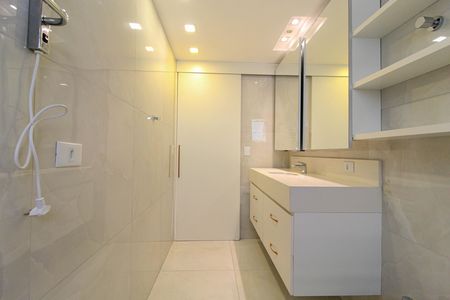 Apartamento à venda com 38m², 1 quarto e 1 vaga Apartamento à venda com 38m², 1 quarto e 1 vagaBanheiro