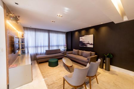 Apartamento à venda com 189m², 3 quartos e 3 vagas Apartamento à venda com 189m², 3 quartos e 3 vagasSala