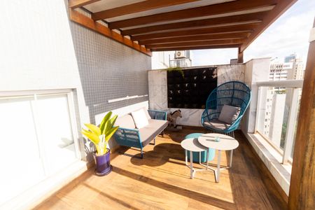 Apartamento à venda com 189m², 3 quartos e 3 vagas Apartamento à venda com 189m², 3 quartos e 3 vagasÁrea externa