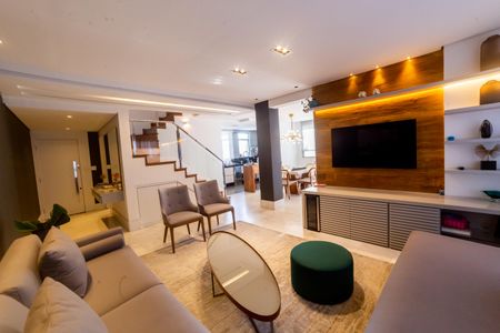 Apartamento à venda com 189m², 3 quartos e 3 vagas Apartamento à venda com 189m², 3 quartos e 3 vagasSala