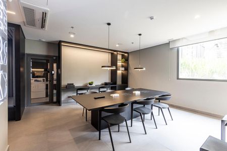 Apartamento à venda com 32m², 1 quarto e sem vagaÁrea comum