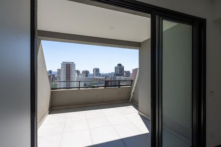 Apartamento à venda com 32m², 1 quarto e sem vagaVaranda