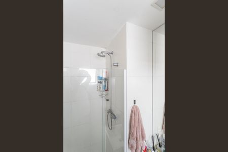 Apartamento à venda com 58m², 2 quartos e 1 vagaBanheiro da Suíte