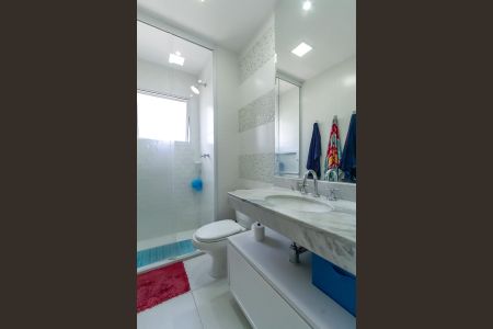 Apartamento à venda com 77m², 2 quartos e 1 vagaBanheiro da Suíte