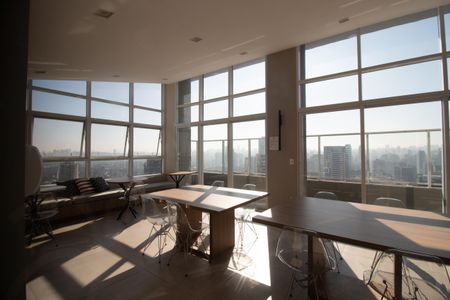 Apartamento à venda com 61m², 2 quartos e 1 vagaÁrea comum - Salão de festas