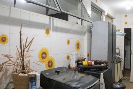 Apartamento para alugar com 255m², 5 quartos e 2 vagasÁrea de Serviço