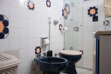 Apartamento para alugar com 255m², 5 quartos e 2 vagasBanheiro Social