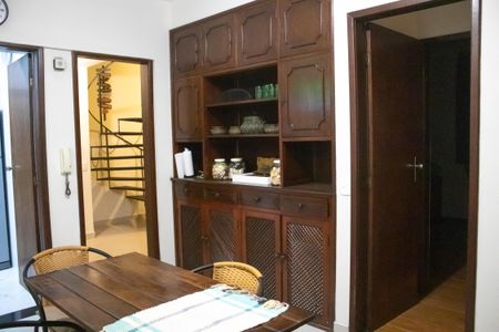 Apartamento para alugar com 255m², 5 quartos e 2 vagasSala 2
