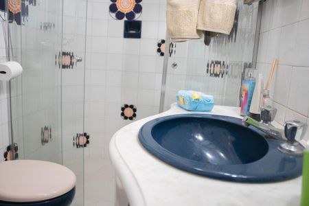 Apartamento para alugar com 255m², 5 quartos e 2 vagasBanheiro Social