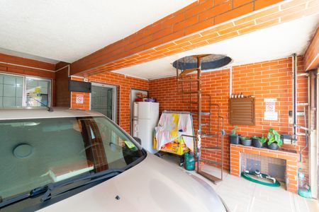 Casa à venda com 125m², 4 quartos e 1 vaga Casa à venda com 125m², 4 quartos e 1 vagaGaragem