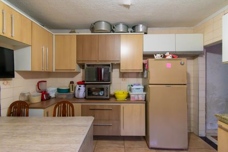 Casa à venda com 125m², 4 quartos e 1 vaga Casa à venda com 125m², 4 quartos e 1 vagaCozinha