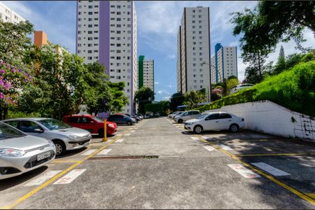 Apartamento para alugar com 51m², 2 quartos e 1 vaga Apartamento para alugar com 51m², 2 quartos e 1 vagaGaragem