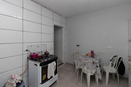 Casa à venda com 210m², 4 quartos e 2 vagas Casa à venda com 210m², 4 quartos e 2 vagasCozinha Casa 2