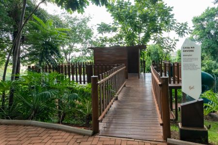 Apartamento à venda com 107m², 2 quartos e 2 vagasCasa na Árvore