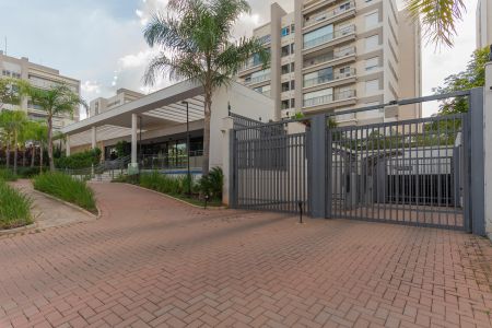 Apartamento à venda com 107m², 2 quartos e 2 vagasFachada e portaria