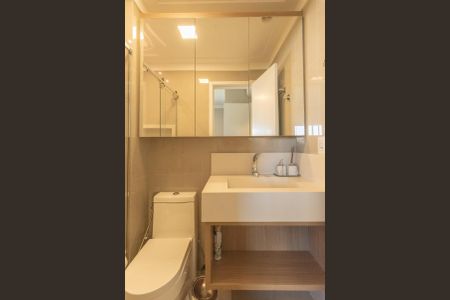 Apartamento à venda com 107m², 2 quartos e 2 vagasBanheiro da Suíte 1