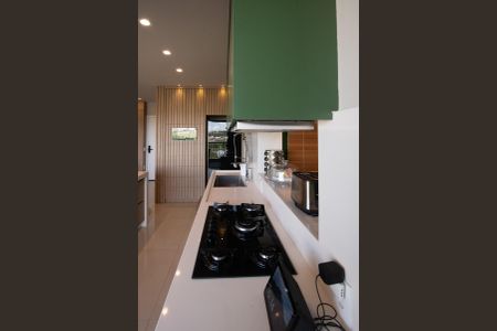 Apartamento à venda com 107m², 2 quartos e 2 vagasCozinha