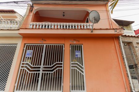 Casa à venda com 153m², 4 quartos e 1 vagaFachada