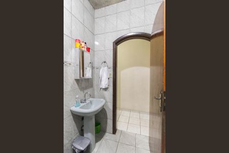 Casa à venda com 153m², 4 quartos e 1 vagaBanheiro Casa 1