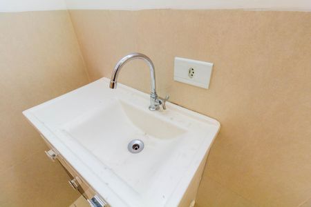 Casa à venda com 165m², 4 quartos e 2 vagas Casa à venda com 165m², 4 quartos e 2 vagasBanheiro da suíte 3