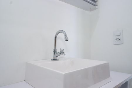 Apartamento à venda com 39m², 2 quartos e sem vaga Apartamento à venda com 39m², 2 quartos e sem vagaBanheiro