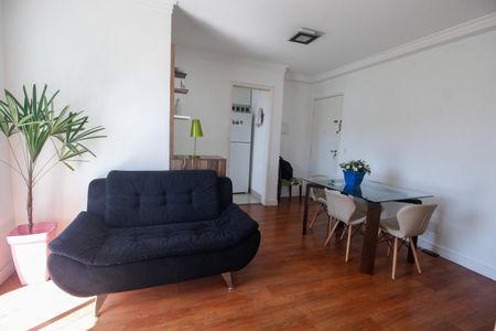 Apartamento para alugar com 68m², 3 quartos e 1 vagaSala