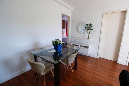 Apartamento para alugar com 68m², 3 quartos e 1 vagaSala