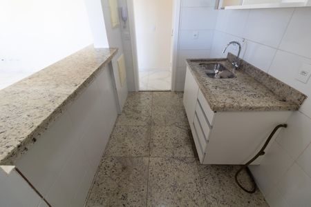 Apartamento à venda com 82m², 3 quartos e 2 vagasCOZINHA