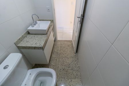Apartamento à venda com 82m², 3 quartos e 2 vagasBANHEIRO SOCIAL