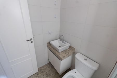 Apartamento à venda com 82m², 3 quartos e 2 vagasBANHEIRO DA SUITE