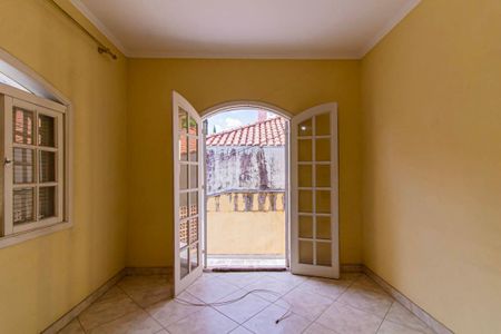 Casa à venda com 224m², 3 quartos e 3 vagas Casa à venda com 224m², 3 quartos e 3 vagasQuarto 2