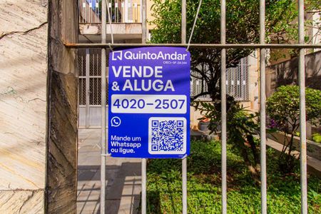 Casa à venda com 224m², 3 quartos e 3 vagas Casa à venda com 224m², 3 quartos e 3 vagasPlaquinha