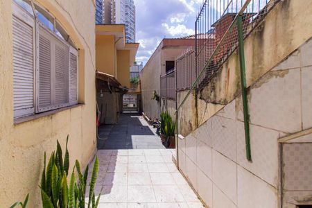 Casa à venda com 224m², 3 quartos e 3 vagas Casa à venda com 224m², 3 quartos e 3 vagasÁrea externa