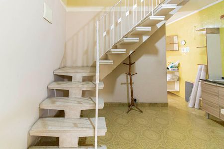 Casa à venda com 224m², 3 quartos e 3 vagas Casa à venda com 224m², 3 quartos e 3 vagasCopa