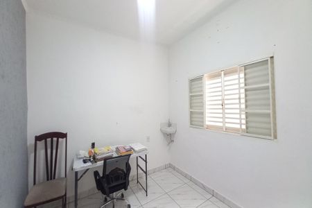 Casa à venda com 129m², 3 quartos e 1 vagaQuarto 1