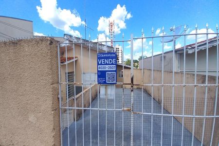 Casa à venda com 129m², 3 quartos e 1 vagaPlaca Instalada