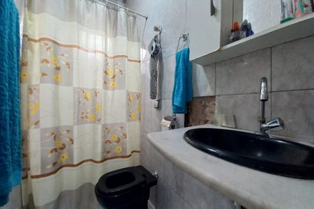 Casa à venda com 129m², 3 quartos e 1 vagaBanheiro