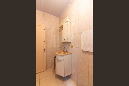 Casa à venda com 193m², 4 quartos e 3 vagas Casa à venda com 193m², 4 quartos e 3 vagasBanheiro 2