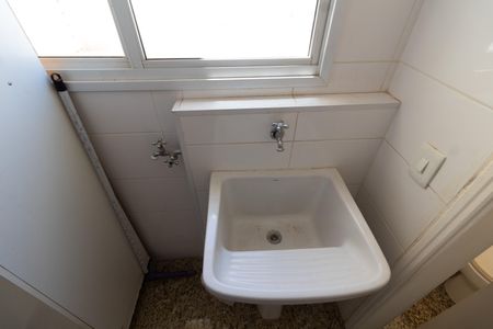 Apartamento à venda com 210m², 3 quartos e 4 vagasÁREA DE SERVIÇO