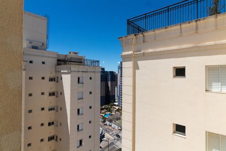 Apartamento à venda com 210m², 3 quartos e 4 vagasVISTA DO QUARTO 1