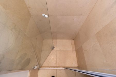 Apartamento à venda com 210m², 3 quartos e 4 vagasBANHEIRO SOCIAL