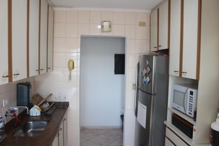 Apartamento à venda com 69m², 2 quartos e 1 vagaCozinha