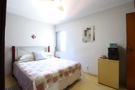 Apartamento à venda com 90m², 3 quartos e sem vagaQuarto 1