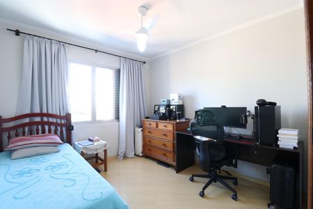 Apartamento à venda com 90m², 3 quartos e sem vagaQuarto 2