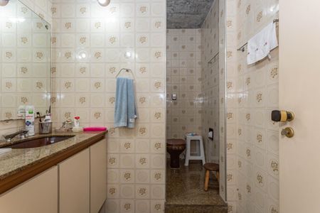 Casa à venda com 228m², 3 quartos e 2 vagas