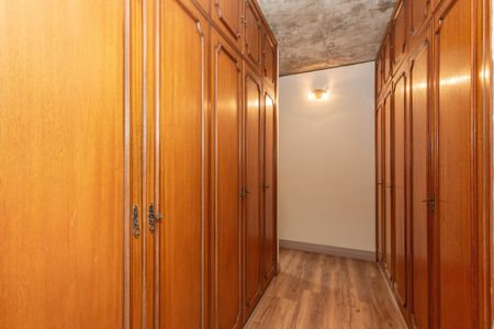 Casa à venda com 228m², 3 quartos e 2 vagas